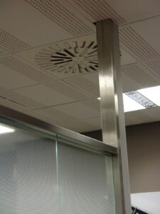 Fabricación e Instalación de Despachos Inox en Valencia y España (3)