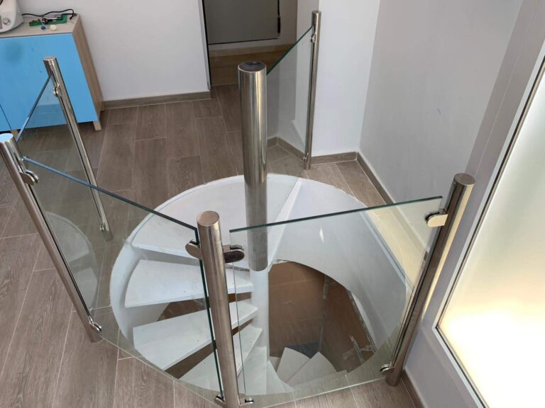 Fabricación e Instalación de Escaleras Metálicas Rectas, Caracol, Exteriore en Valencia y España ( (19)